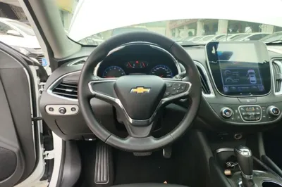 Chevrolet Malibu XL