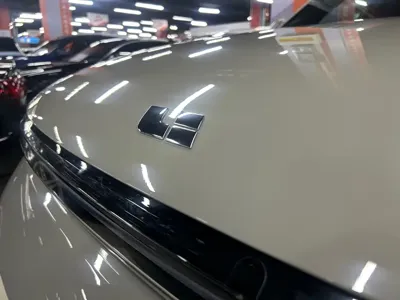 Li Auto Li L6