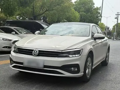 Volkswagen Lamando