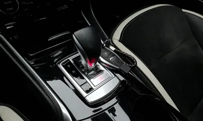 Infiniti Q30