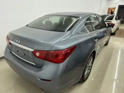 Infiniti Q50L