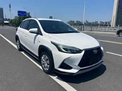Toyota Yaris L