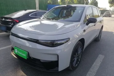 Leapmotor C10
