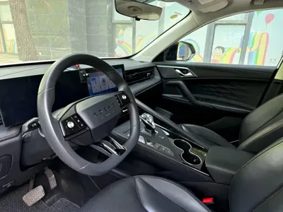 Roewe RX5