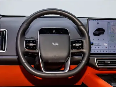 Li Auto Li L6