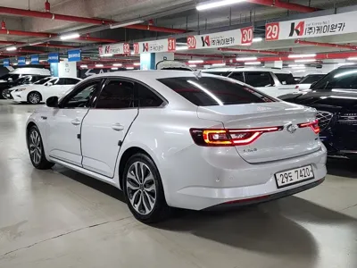 Renault-KoreaSamsung SM6
