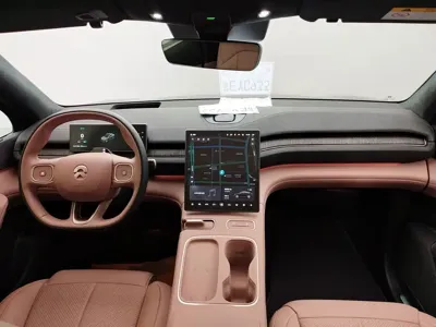 Nio EC6