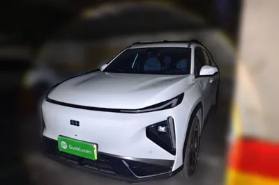 Geely Galaxy L7
