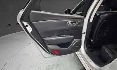 Renault-KoreaSamsung SM6