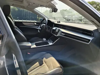 Audi A7L