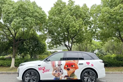 Li Auto L6