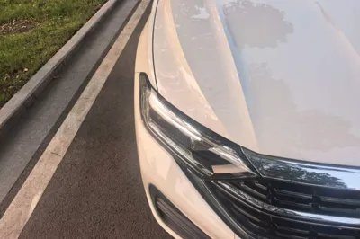 Volkswagen Sagitar