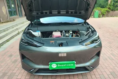 Geely Galaxy E5