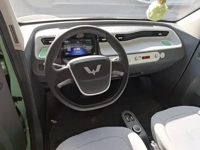 Wuling MINIEV