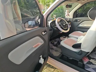 Wuling MINIEV