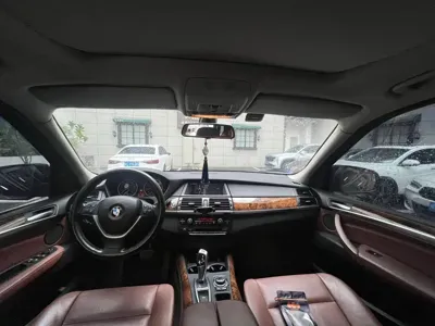 BMW X5 (Import)