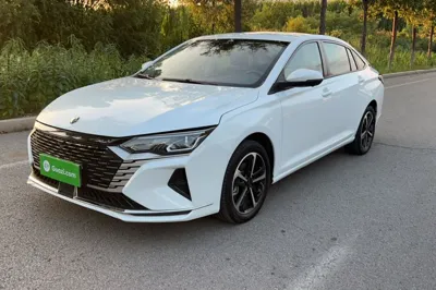 Dongfeng Aeolus Yixuan MAX