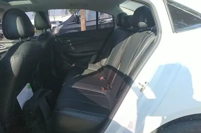 Roewe i5