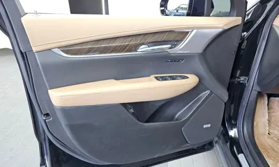 Cadillac XT6