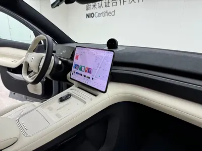 Nio EC6