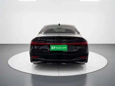 Audi A7L