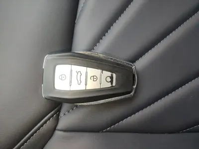 Geely Boyue L