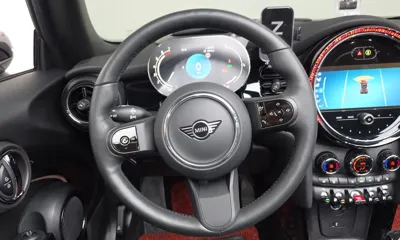 MINI Cooper Convertible