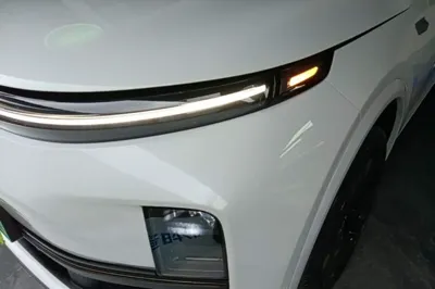 Li Auto L7