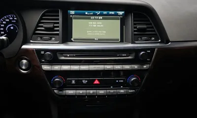 Hyundai Aslan