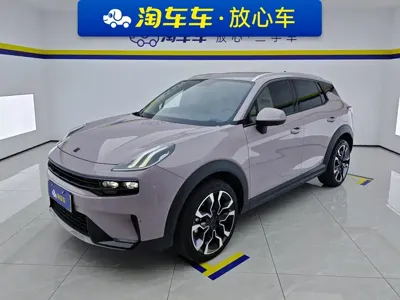 Lynk & Co 06 EM-P