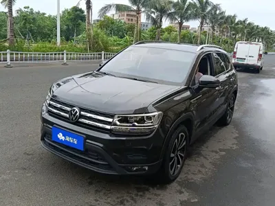 Volkswagen Tharu