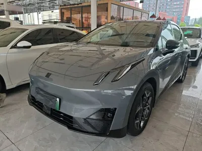 Lynk & Co Z20