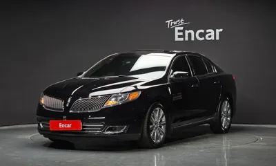 Lincoln MKS