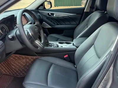 Infiniti Q50L