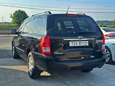 Kia Canival