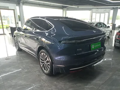 Nio EC6