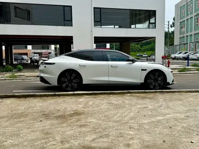 Lynk & Co 领克10