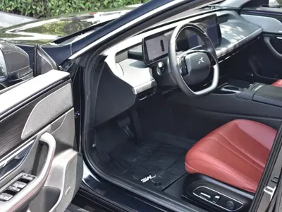 Xpeng P7
