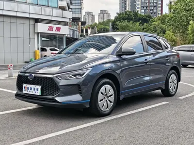 BYD e2