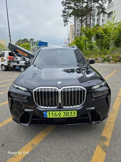 BMW X7
