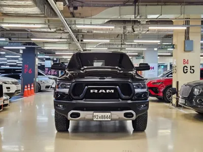 Dodge Ram Pick Up
