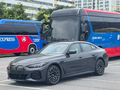 BMW i4