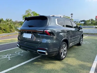 Geely Haoyue L