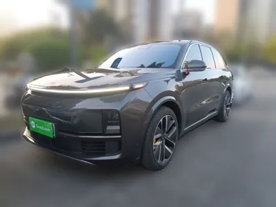 Li Auto L8