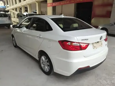 Changan V7