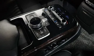 Genesis EQ900
