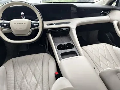 Roewe D7
