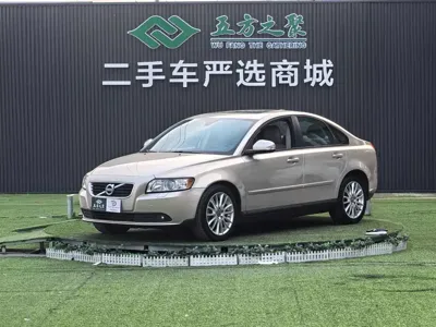 Volvo S40