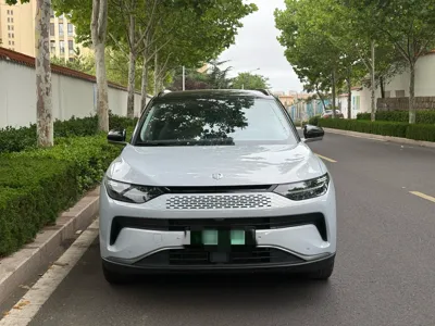Leapmotor C11