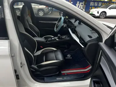 MG MG5 Scorpio